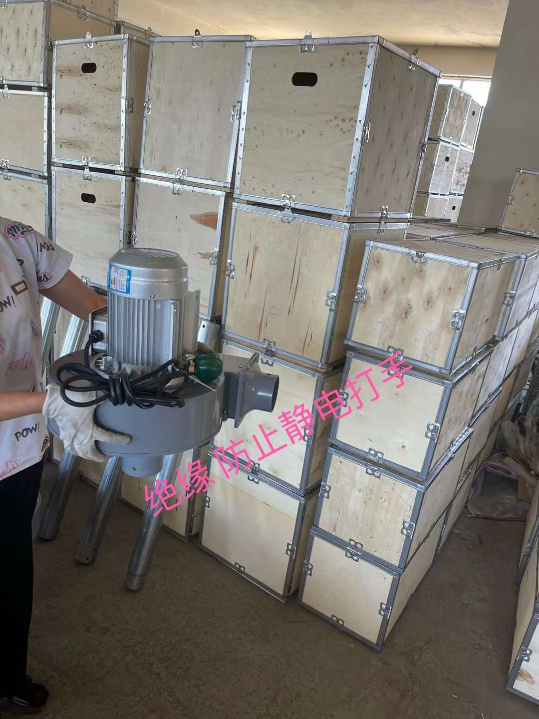 1641972090934977.jpg 单管风机4.jpg