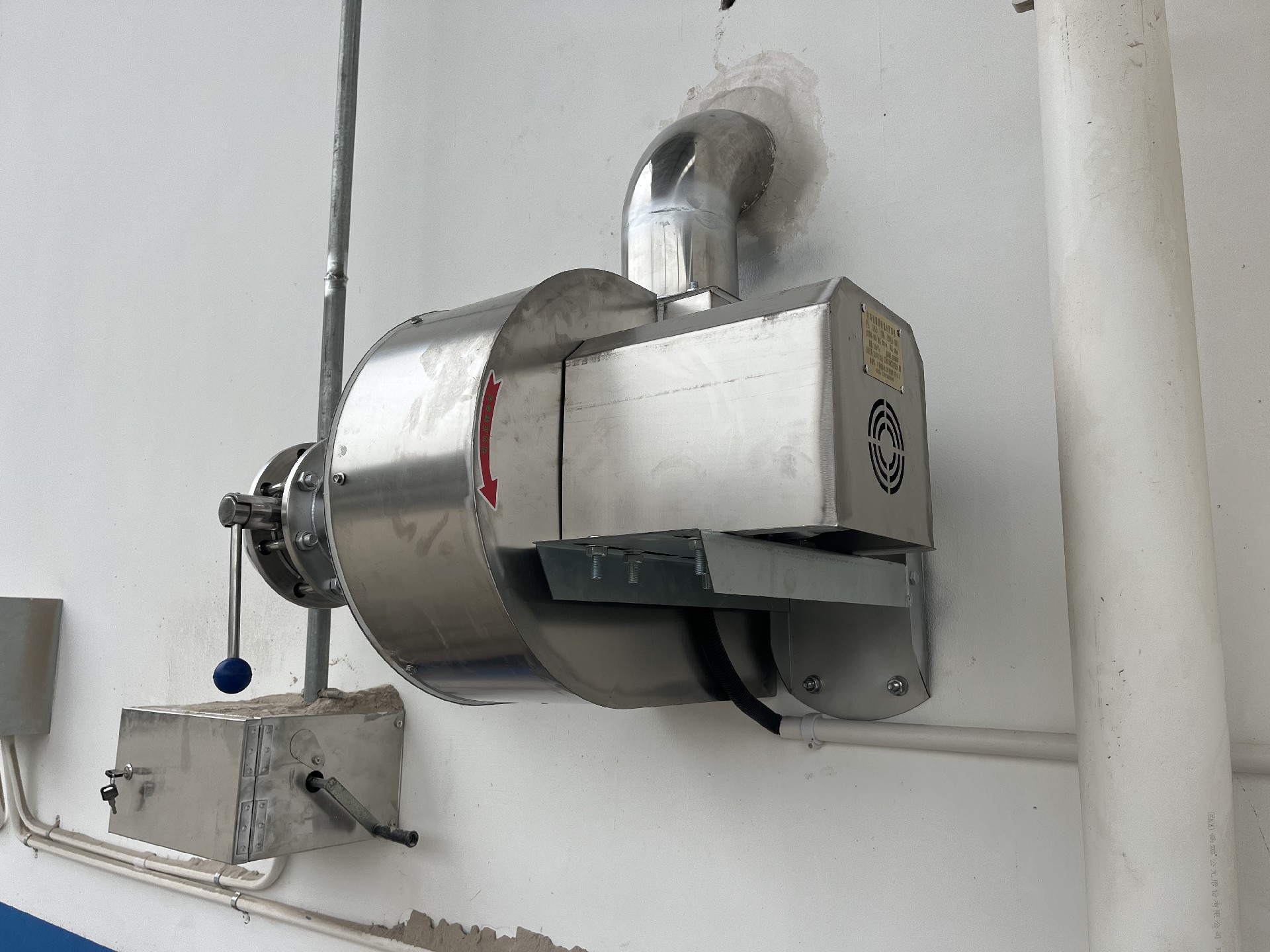 1711334020194205.jpg 971cc9fe3ec78ad8051f56102cd5f7f.jpg