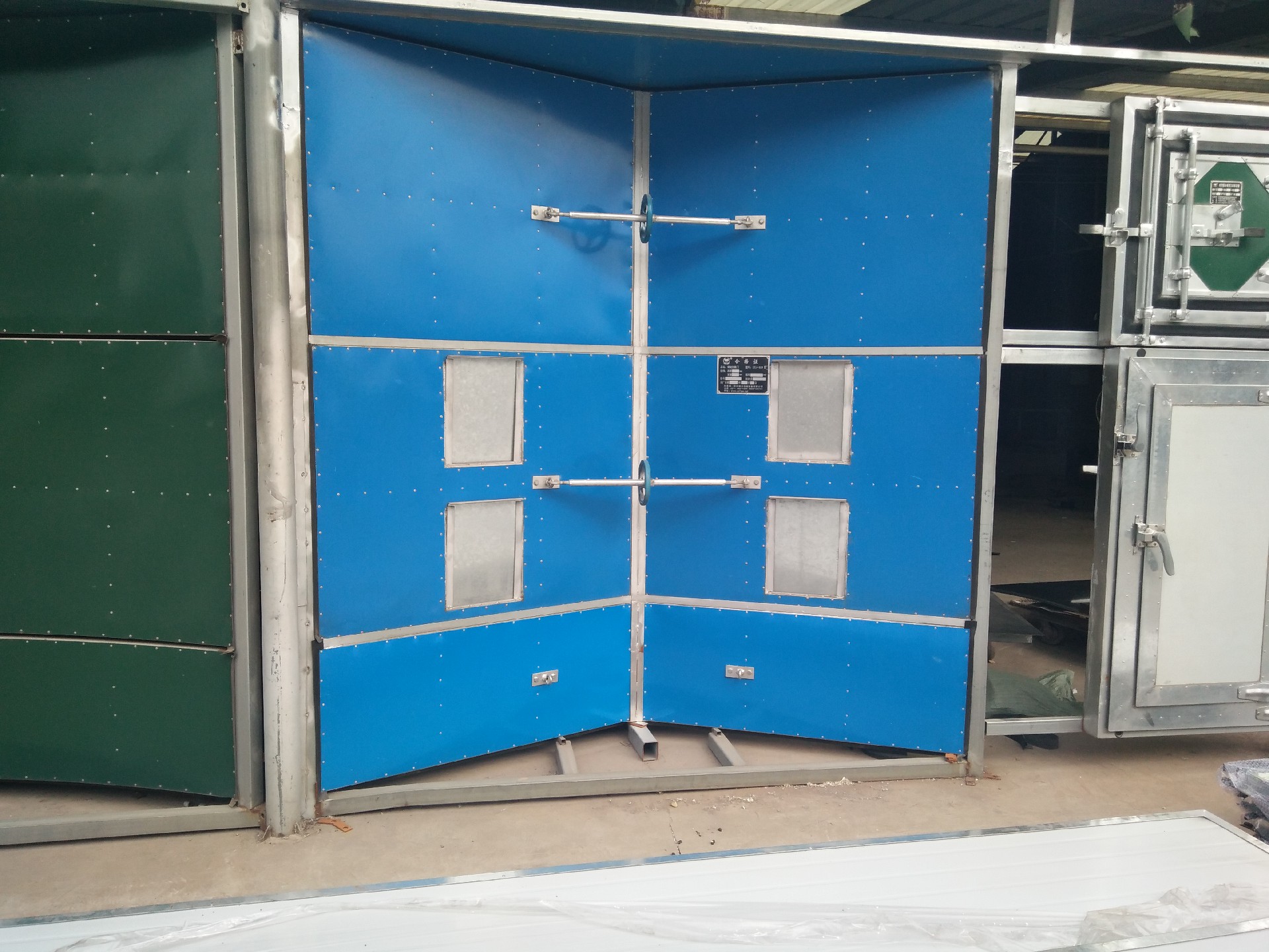 1716516787932703.jpg 三角挡粮门5555.jpg